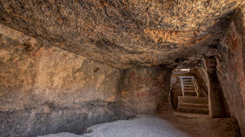 غار کوگان؛ چشم‌اندازی زیبا و هیجان‌انگیز برای گردشگران
