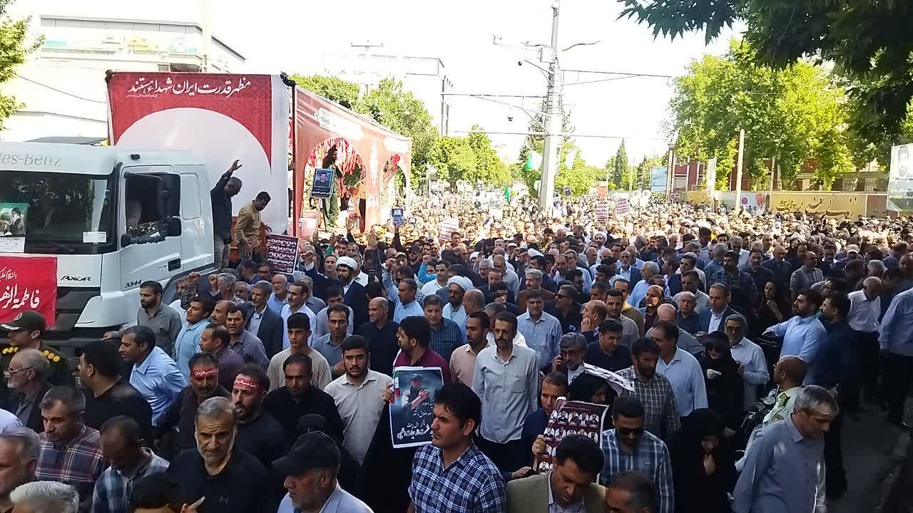 تشییع پیکر مطهر شهدای حملات تروریستی/ فریاد انتقام مردم لرستان از رژیم جعلی صهیونیستی