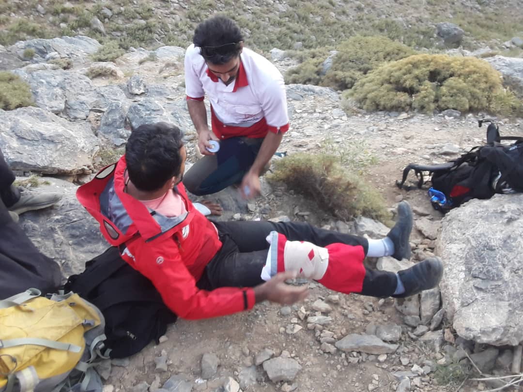 پس از ۶ ساعت تلاش دو کوهنورد تهرانی نجات یافتند