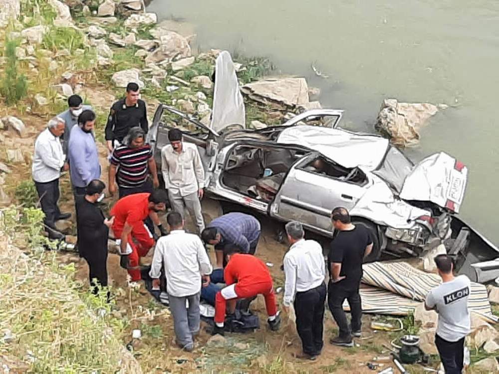 واژگونی خودرو سمند در در محور خرم آباد-پلدختر