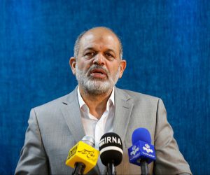 وزیر کشور فرمانداری ویژه الیگودرز را به استاندار لرستان ابلاغ کرد